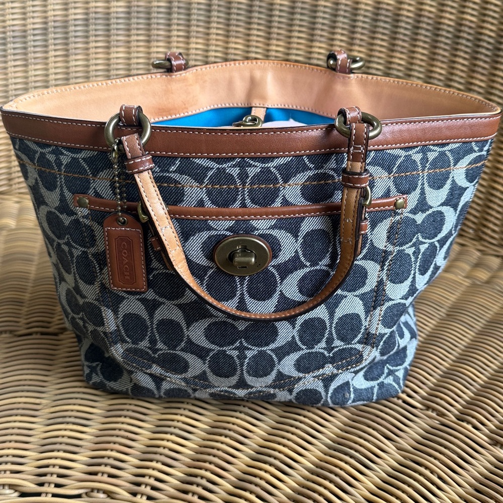 EUC Coach vintage mini denim tote- 7044 - Picture 8 of 11